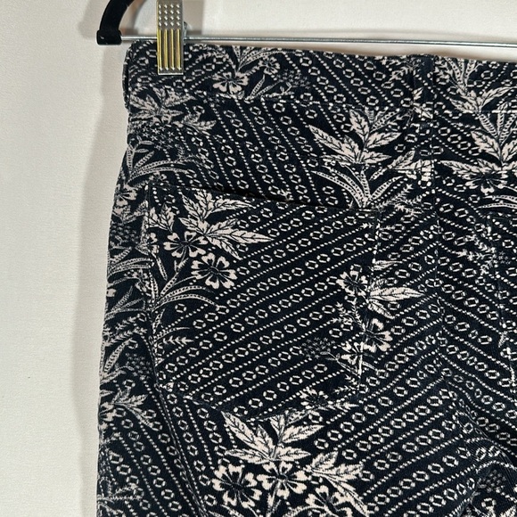 Pilcro and the Letterpress Corduroy Floral Print Serif Skinny Pants - Picture 9 of 11